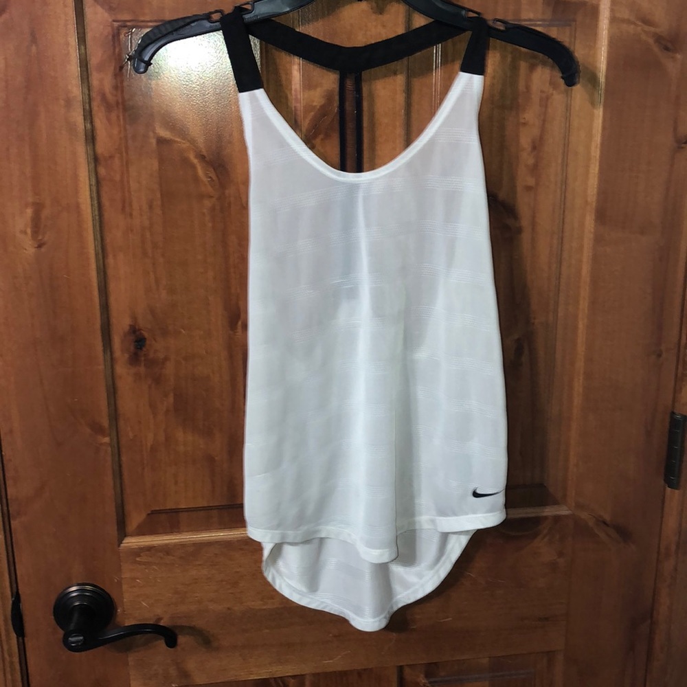 Nike pro tank top !!